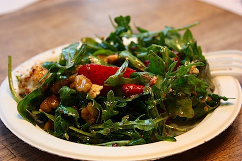 arugula and strawberry salad with walnut balsamic vinaigrette1.JPG