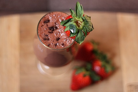 chocolate strawberry smoothie.JPG