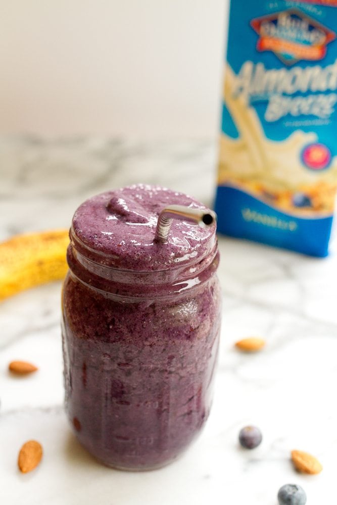 Blueberry Almond Smoothie