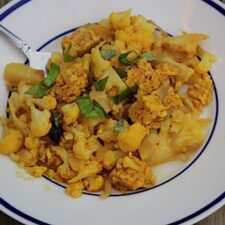 curried tempeh and cauliflower