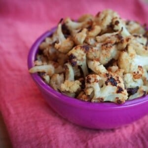 A bowl of cauliflower popcorn.