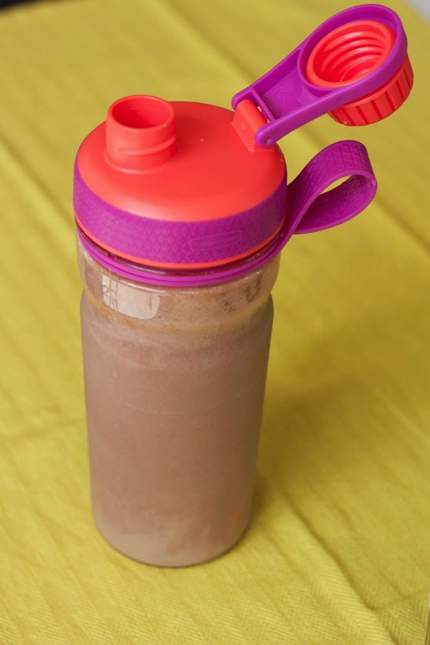 New! Rubbermaid Shaker Bottle Giveaway