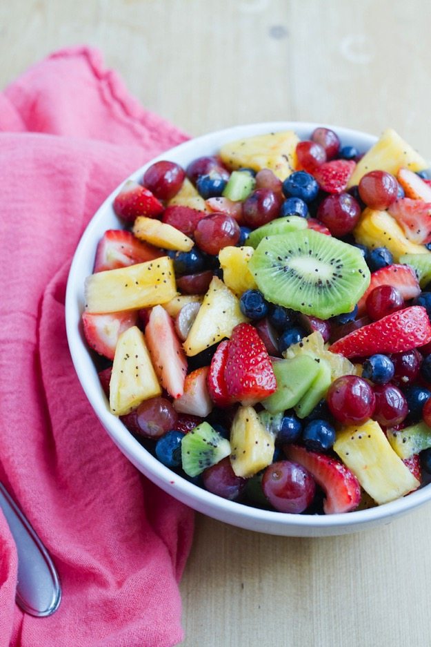 25 Vegan Easter Brunch & Dessert Ideas