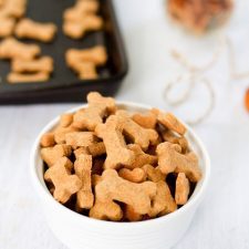apple peanut butter oatmeal dog treats