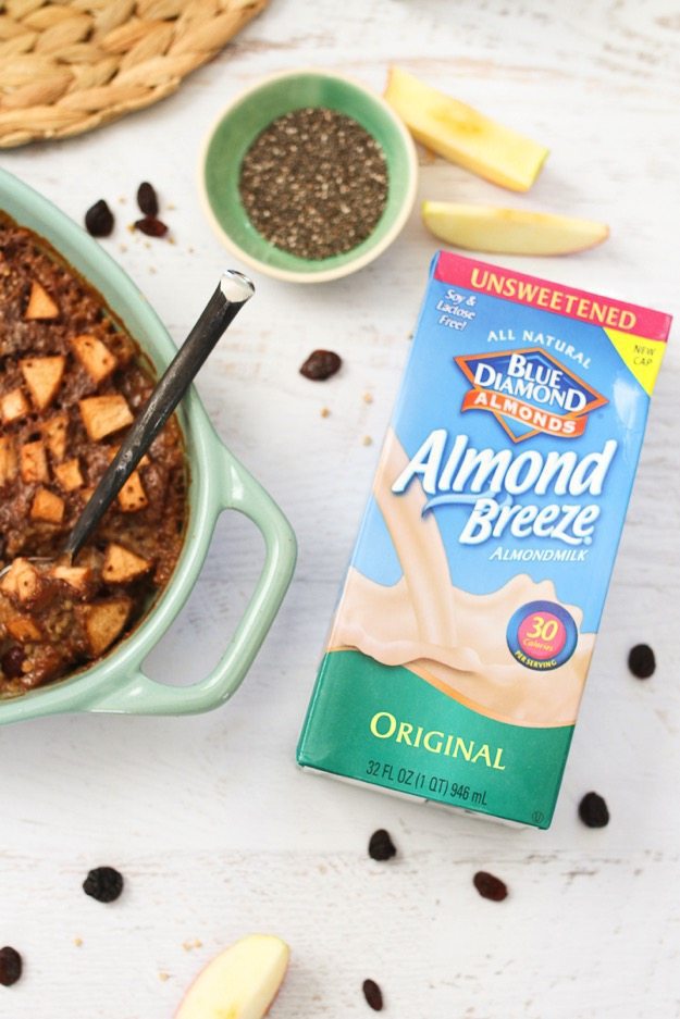 Apple Cinnamon Baked Steel Cut Oatmeal