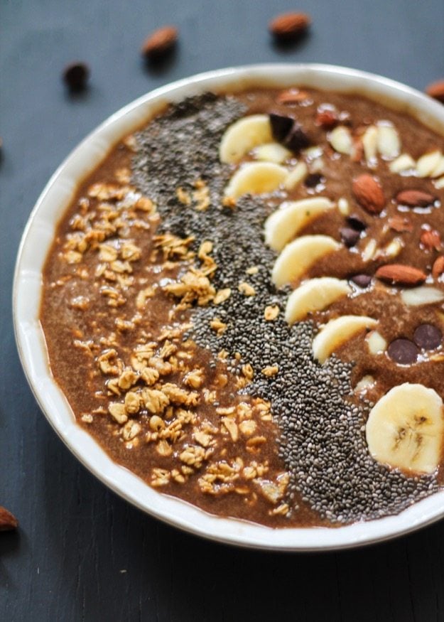 Mocha Banana Smoothie Bowl