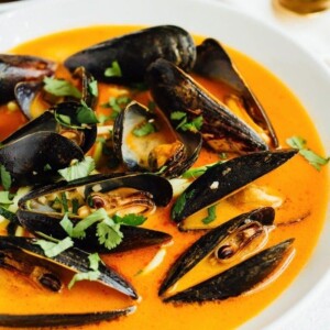 Coconut curry mussels with zucchini noodles.