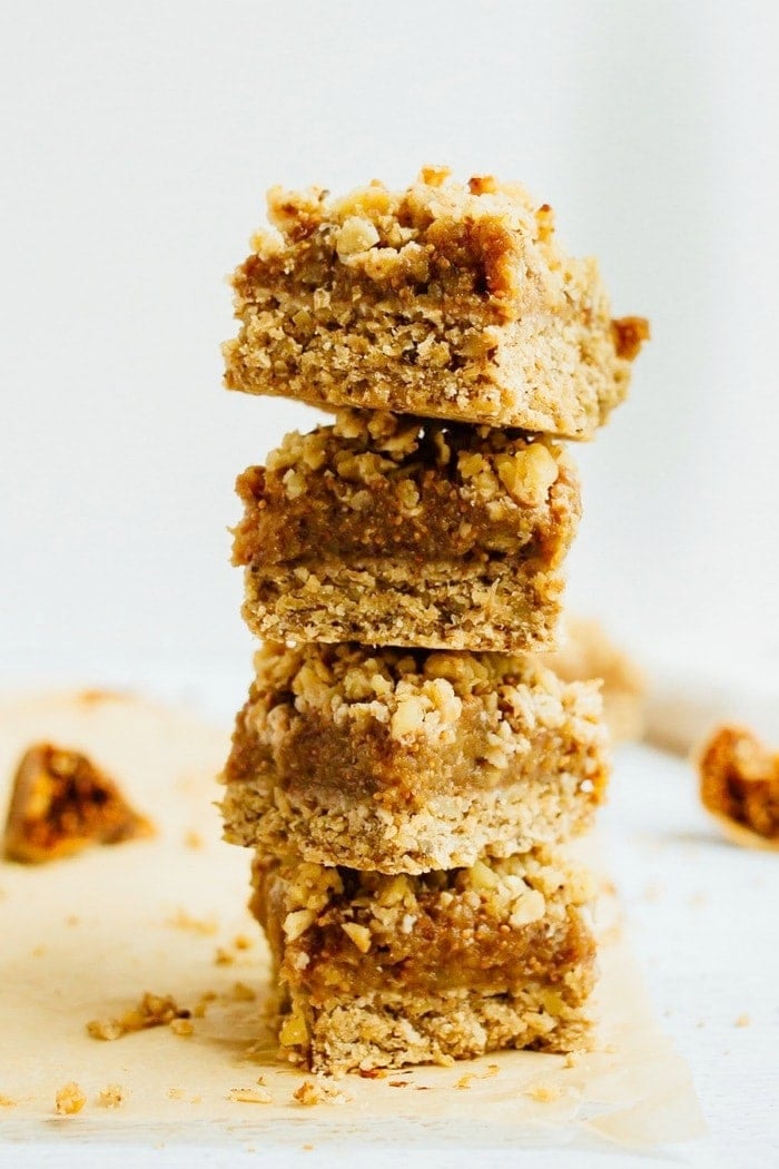 A stack of four fig crumble bars.
