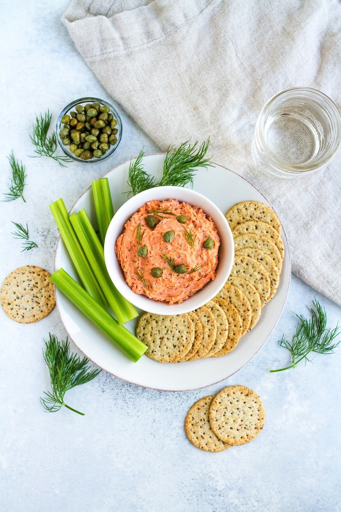 This 4-ingredient smoked salmon dip is so easy to make, loaded with flavor and provides a ton of protein. Serve with crackers and veggies as an appetizer or pack it up for a work lunch!