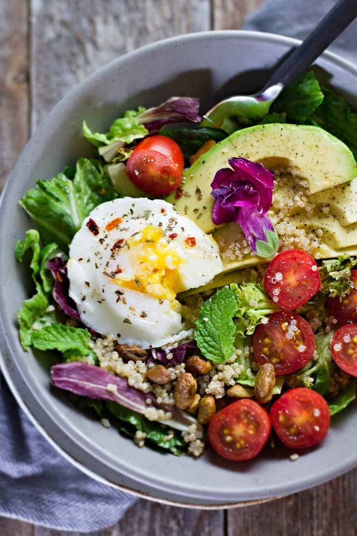 Poached Egg & Avocado Salad from Jar of Lemons