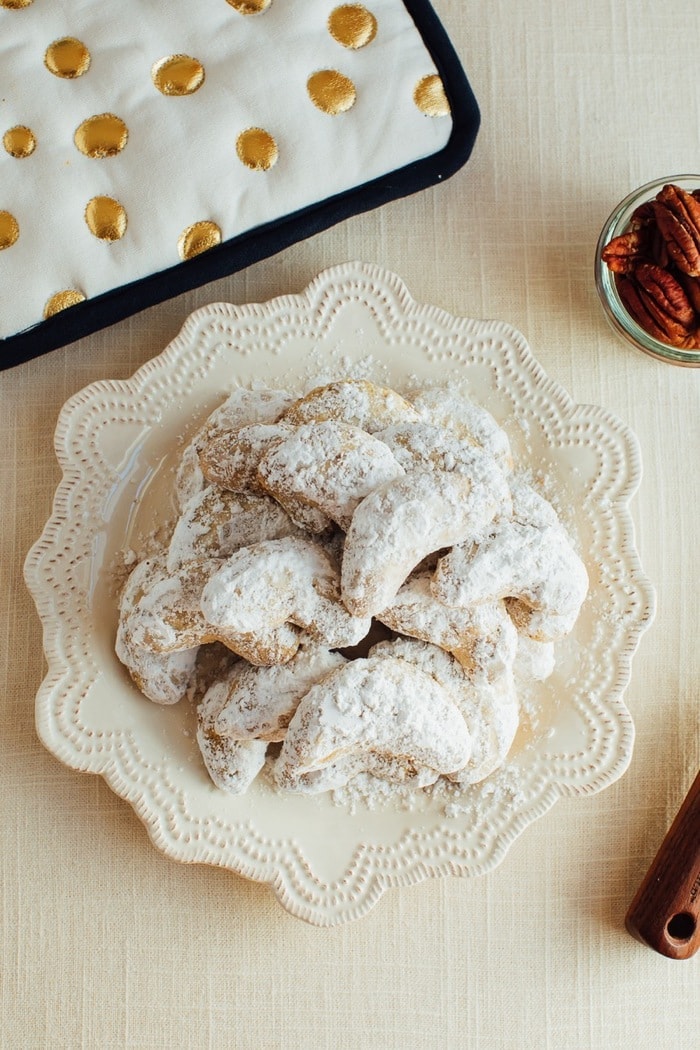 Gluten-Free Almond Flour Crescent Cookies | Eating Bird Food