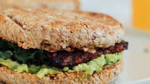 https://www.eatingbirdfood.com/wp-content/uploads/2017/11/vegan-breakfast-sandwich-tempeh-9-480x270.jpg