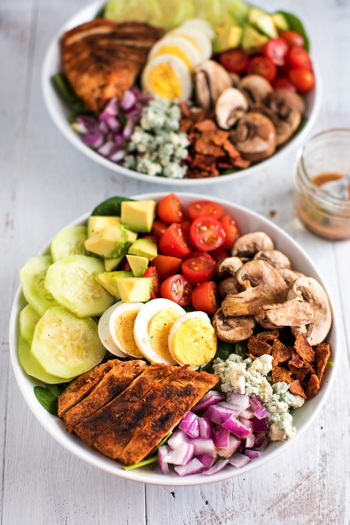 BLACKENED CHICKEN COBB SALAD // PALEO, GRAIN-FREE, KETO-FRIENDLY