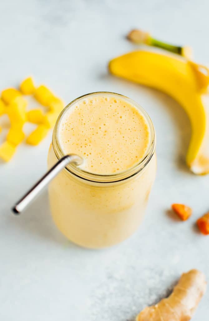  Golden Milk Smoothie 