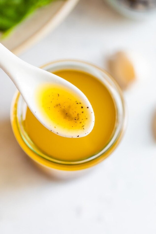 Why You Should Be Eating More Avocados + Avocado Balsamic Dressing