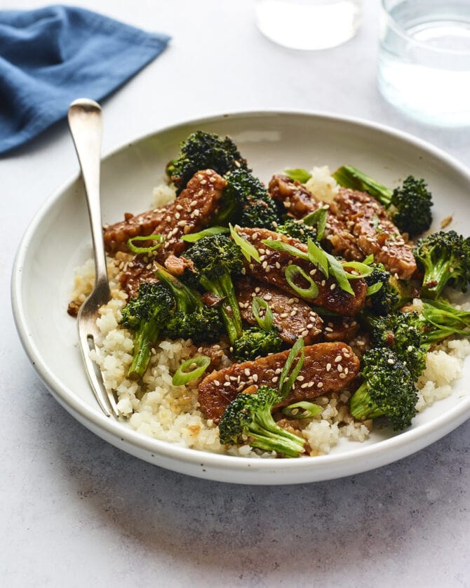 Teriyaki Tempeh and Broccoli {15 Minutes} Eating Bird Food