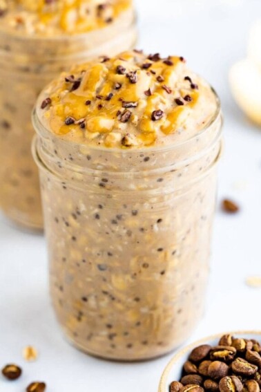 cropped-coffee-overnight-oats-jar-hero.jpg