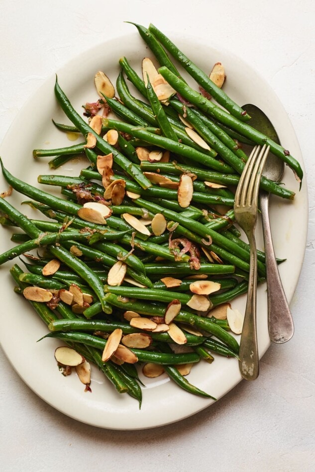 Holiday Side Dish: Green Beans with Brown Butter Topping