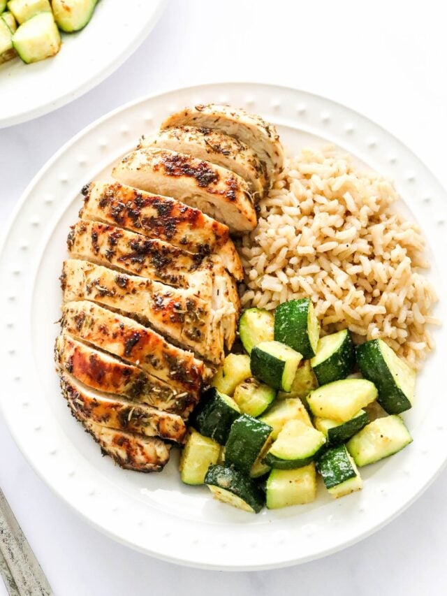 Air Fryer Chicken Eating Bird Food
