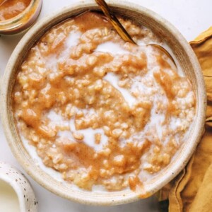 cropped-salted-date-caramel-oatmeal-hero.jpg