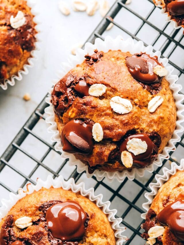 Oatmeal Banana Muffins Eating Bird Food