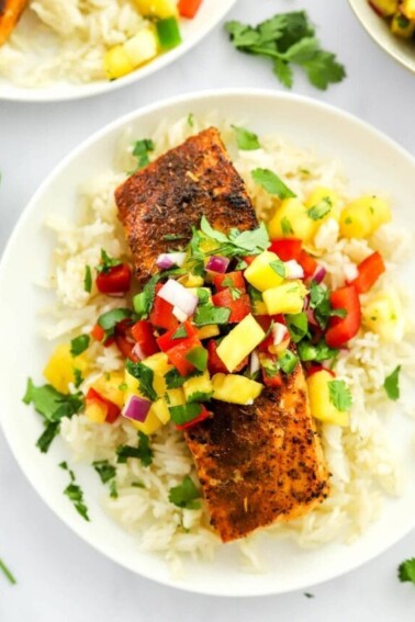 cropped-blackened-salmon-hero.jpg