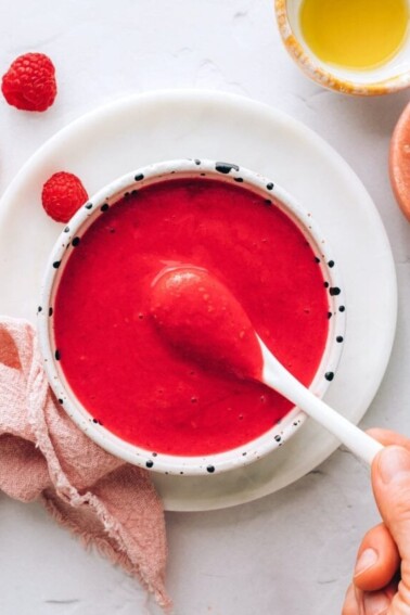 cropped-raspberry-vinaigrette-overhead-with-spoon.jpg