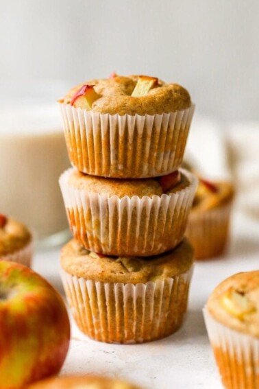 cropped-apple-yogurt-muffin-hero-cropped.jpg