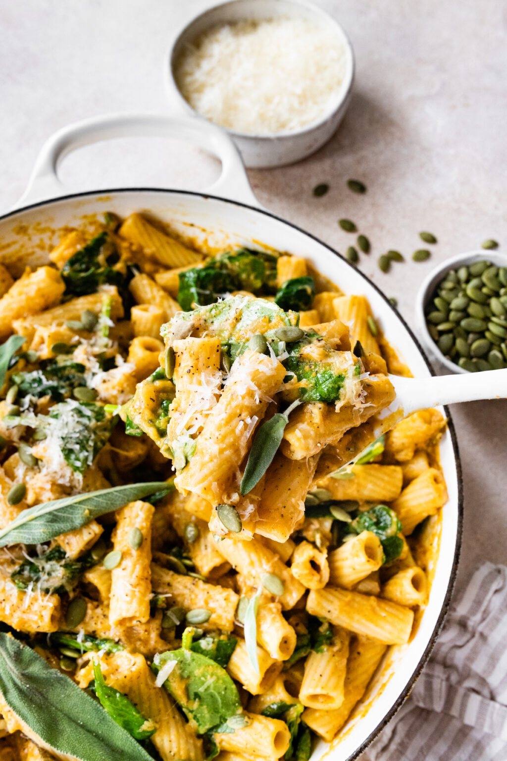 creamy-pumpkin-pasta-eating-bird-food