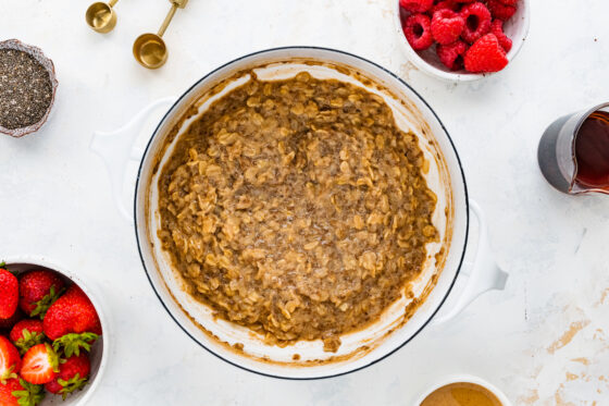 Cauliflower oatmeal in a sauce pan.