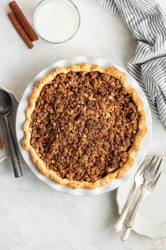 A healthier dutch apple pie with oat crumble topping.