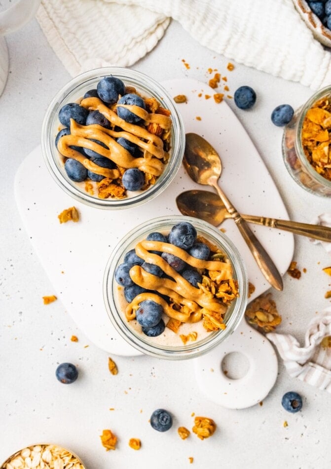 Two jars of blended overnight oats.