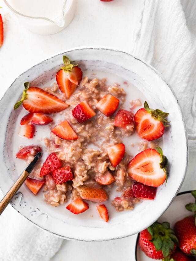 Strawberries and Cream Oatmeal Eating Bird Food