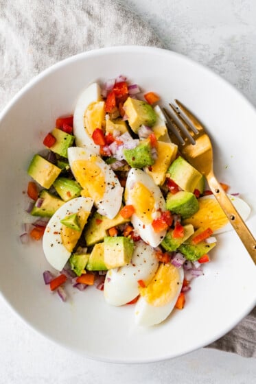 Hard Boiled Egg and Avocado Bowl - Eating Bird Food