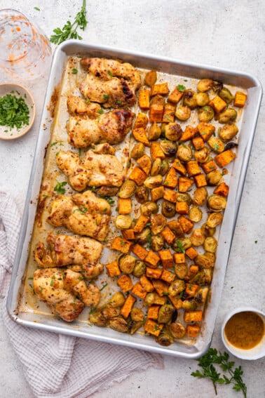 https://www.eatingbirdfood.com/wp-content/uploads/2023/10/honey-mustard-chicken-sheet-pan-meal-hero-378x567.jpg