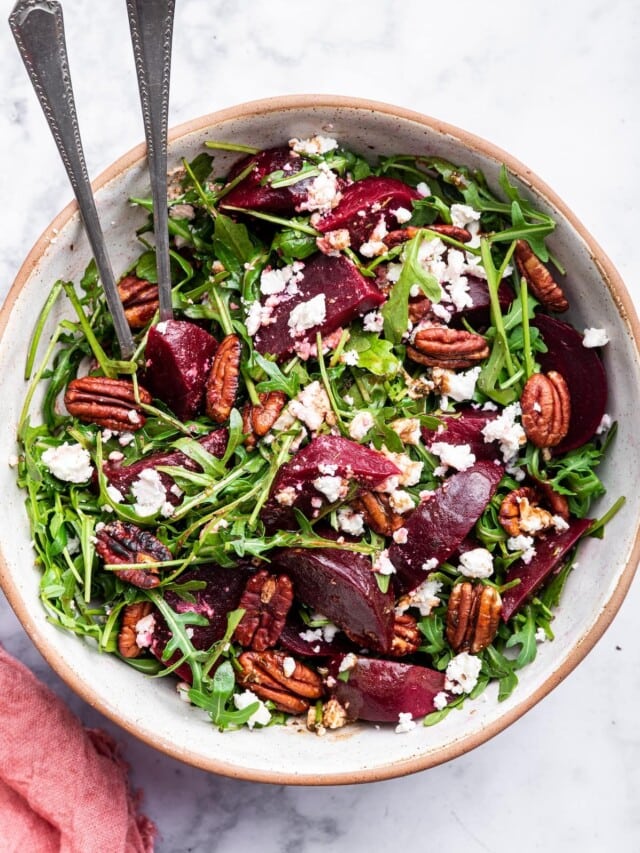 Beet Salad with Arugula and Balsamic Vinaigrette