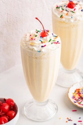 Protein Milkshake (30g protein) - Eating Bird Food