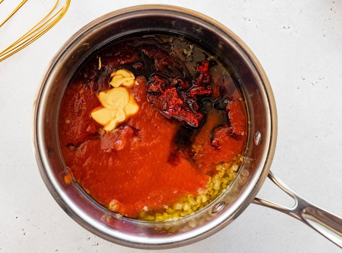 The rest of the ingredients for the BBQ sauce added to the saucepan.