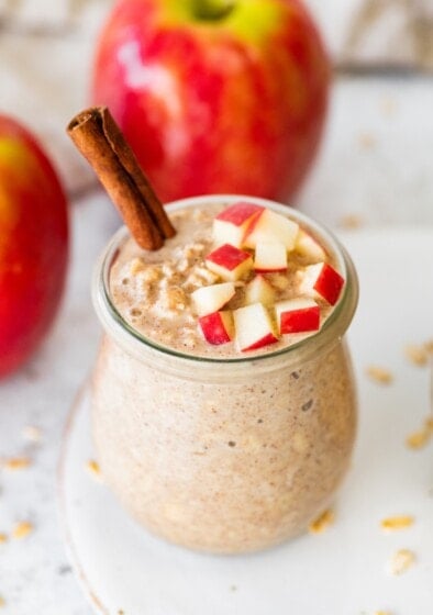 Apple Cinnamon Overnight Oats (MUSH Copycat)