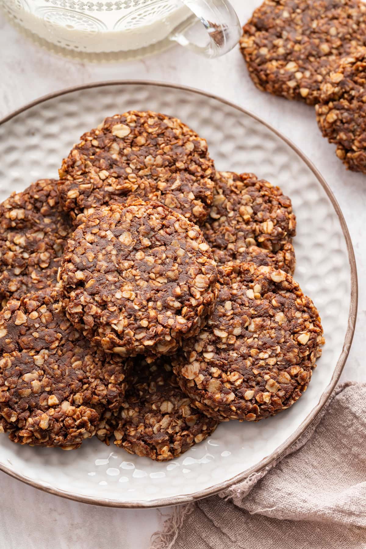 Healthy No Bake Cookies (Less Sugar + No Butter) - Eating Bird Food